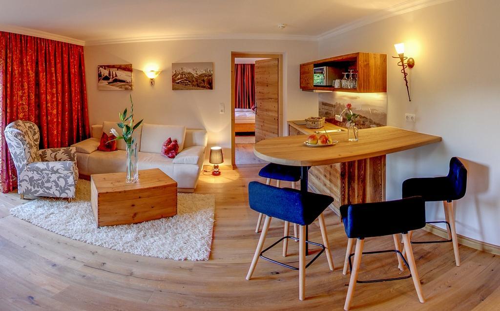 Serviced Apartments Villa Licht キッツビュール エクステリア 写真